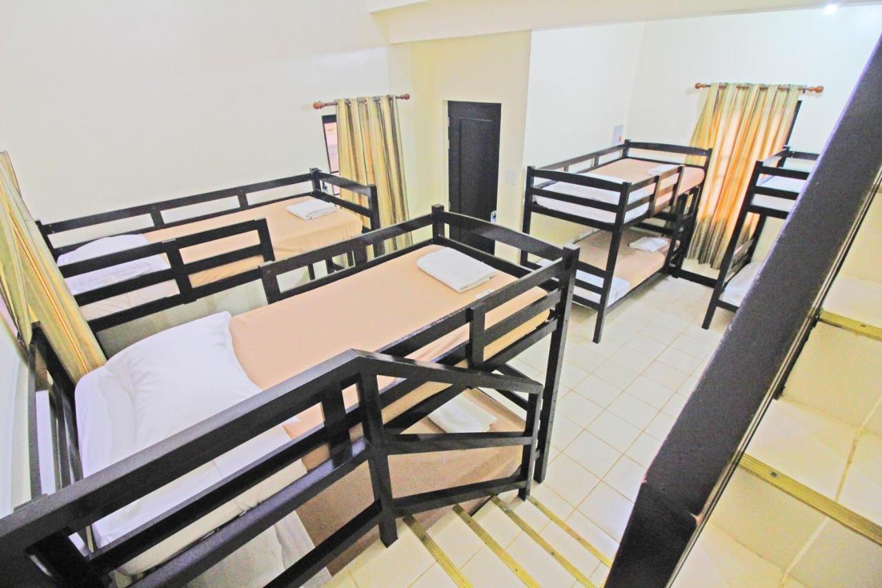 Caliraya Resort Club Lumban Bagian luar foto